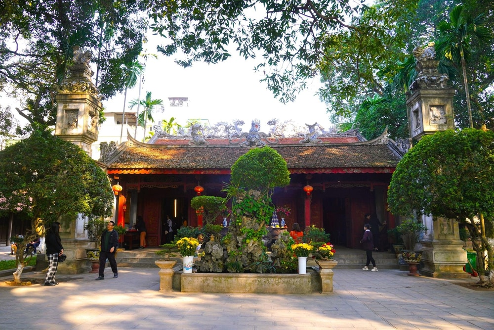 Sân bái